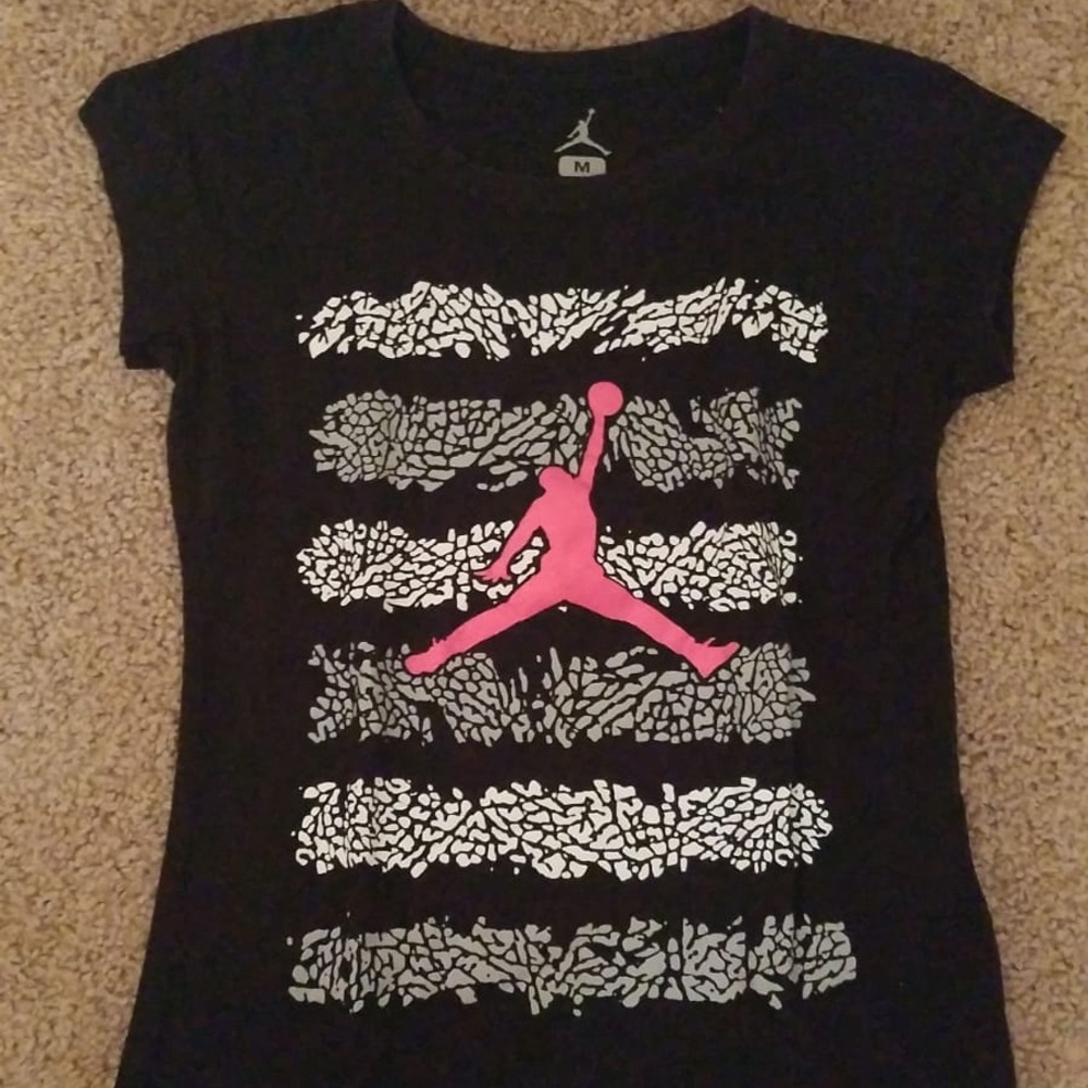 Girls Michael Jordan shirt
